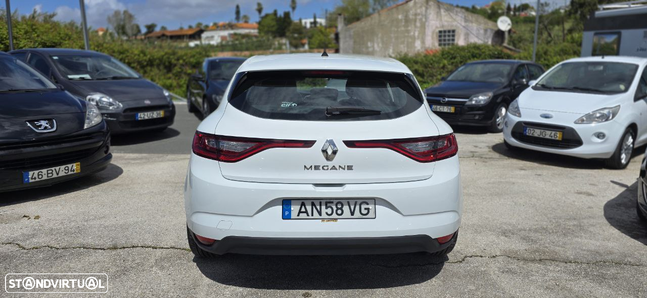 Renault Mégane 1.2 TCE Zen - 33