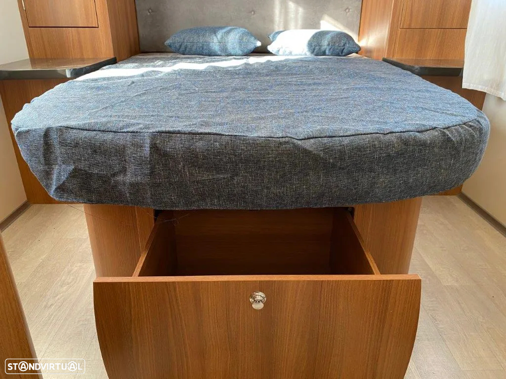 Challenger Mageo 119 EB Cama Central/Basculante - 39