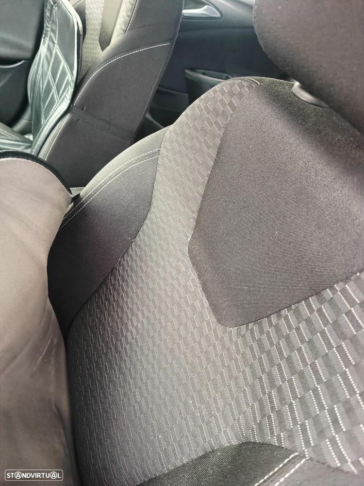 Opel Astra Sports Tourer 1.6 D (CDTI) S&S Dynamic - 2