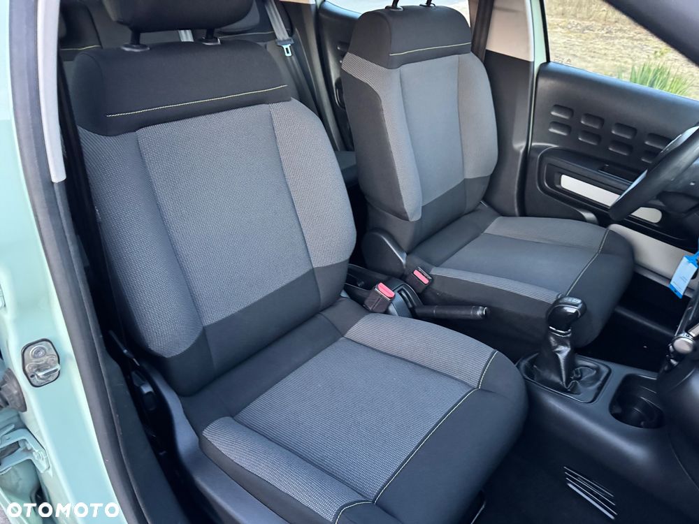 Citroën C3 Pure Tech 82 FEEL - 8