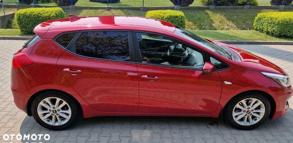 Kia Ceed 1.6 GDI Smart Plus - 5