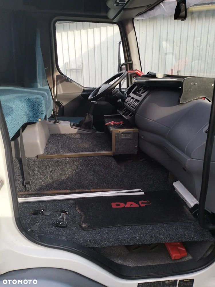 DAF LF - 8