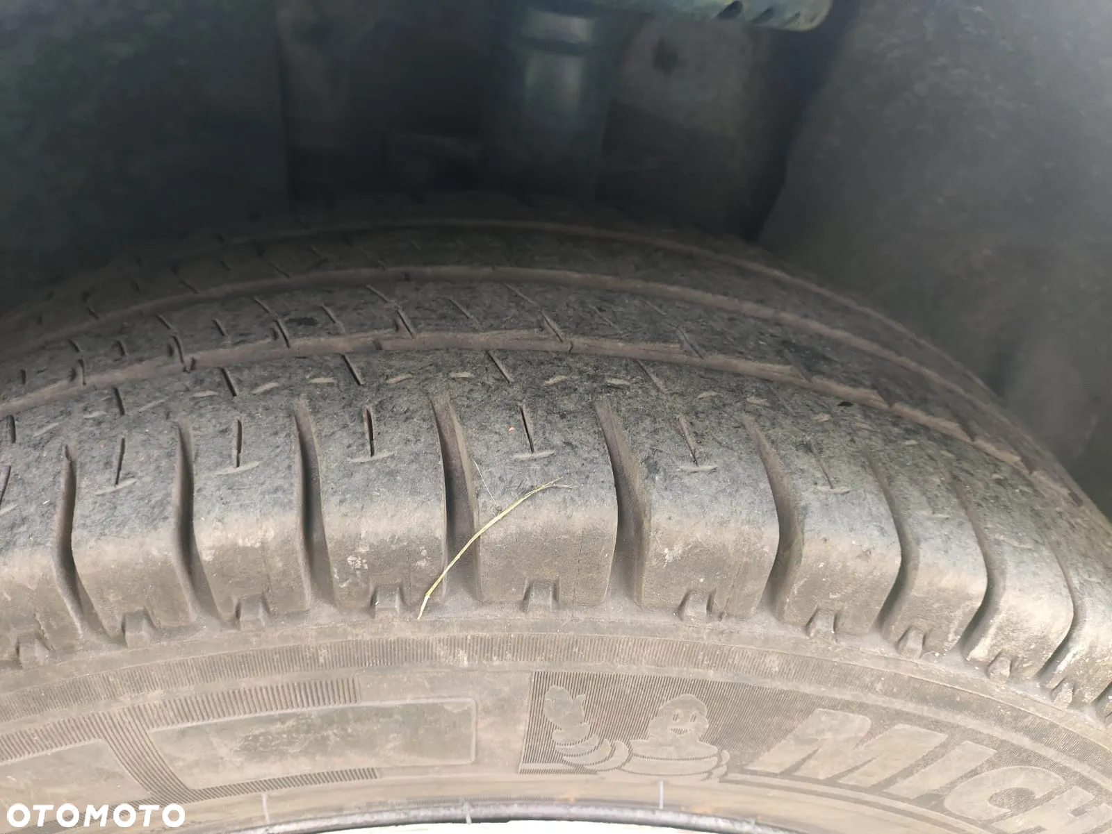 Volkswagen Transporter T5 TDI L2H2 - 4