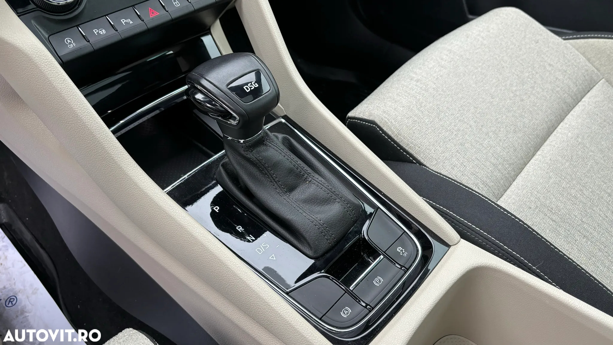 Skoda Karoq 1.5 TSI DSG Style - 12