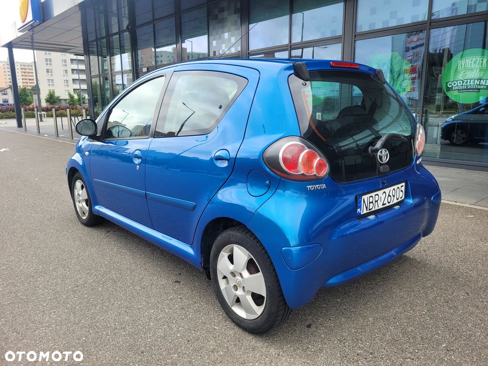 Toyota Aygo CoolBlue - 4