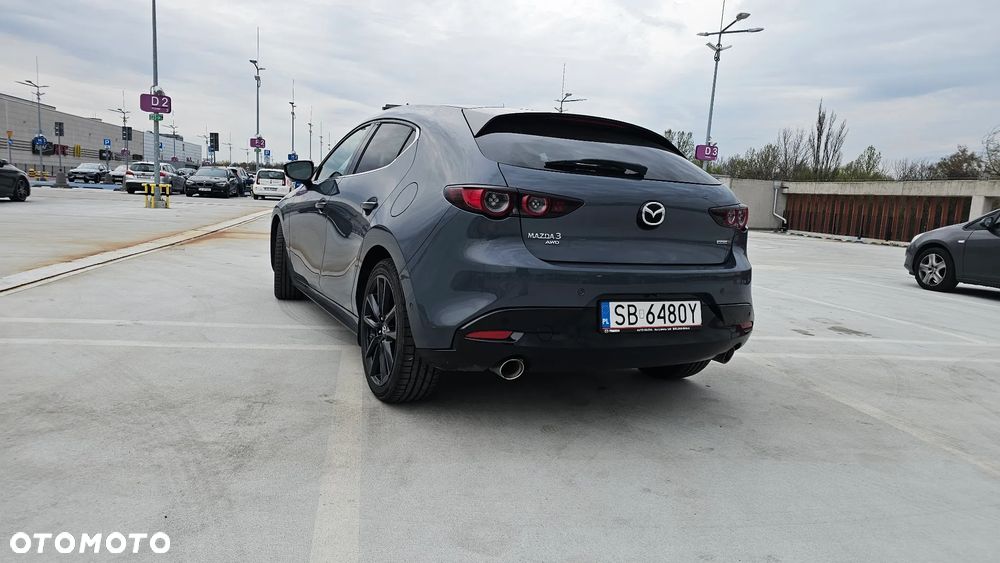 Mazda 3 2.0 mHEV AWD Hikari - 11