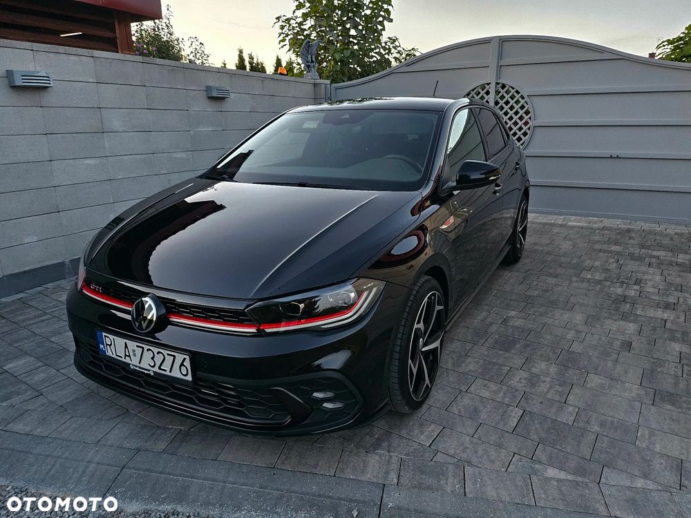 Volkswagen Polo - 1