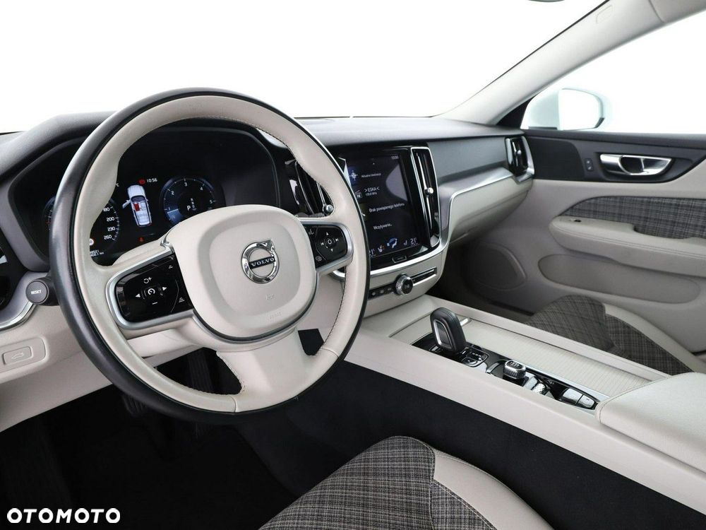 Volvo V60 B4 D Geartronic Momentum Pro - 15