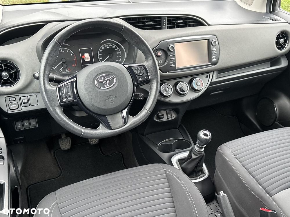 Toyota Yaris - 18