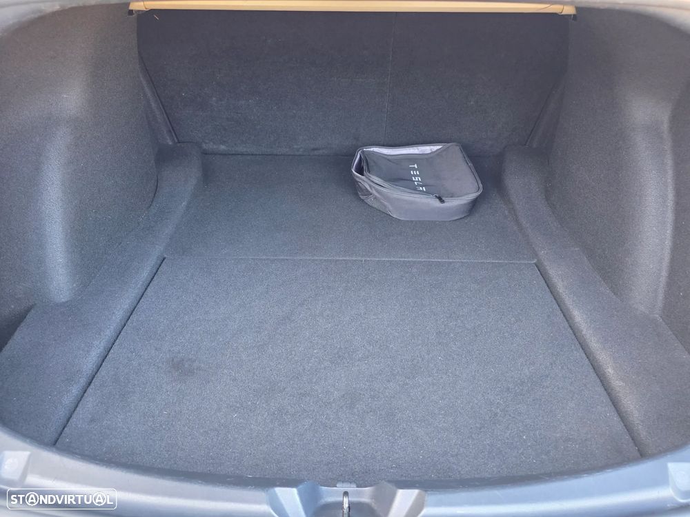 Tesla Model 3 Standard Range Plus RWD - 23