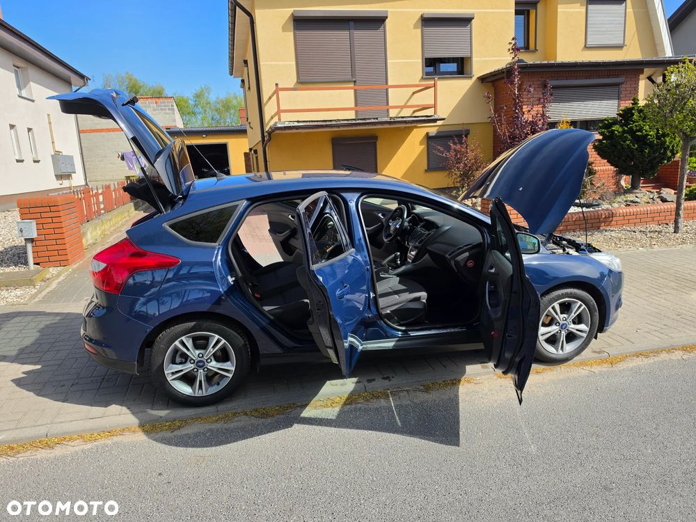 Ford Focus 1.0 EcoBoost STart-Stopp-System TITANIUM - 19