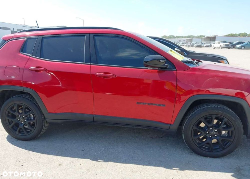 Jeep Compass - 8