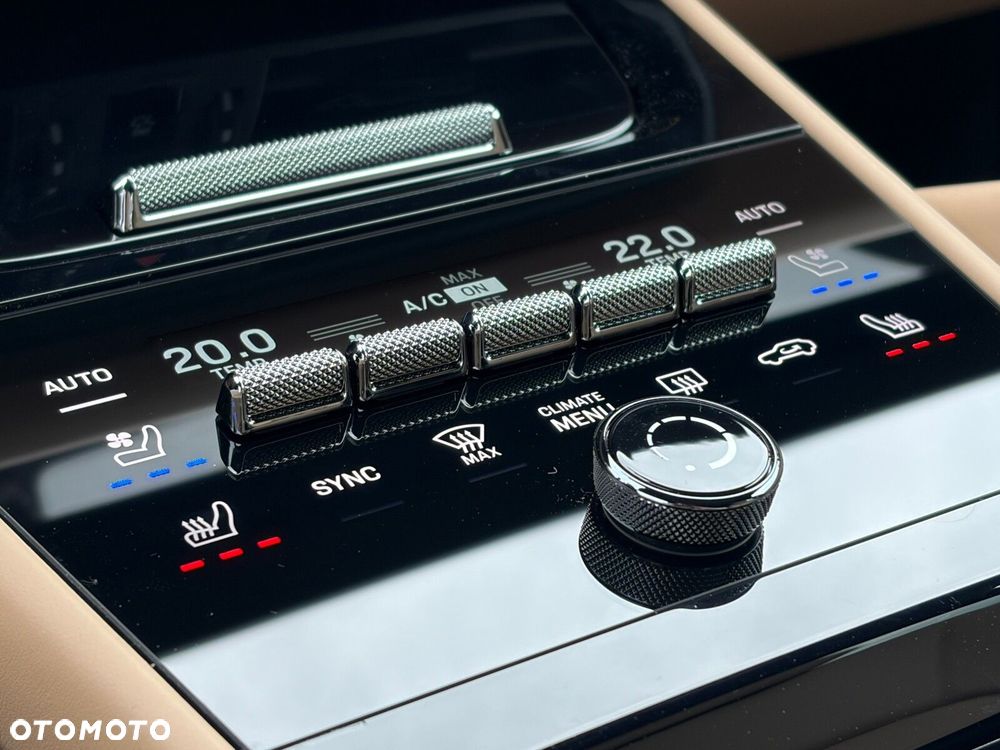 Porsche Cayenne - 17