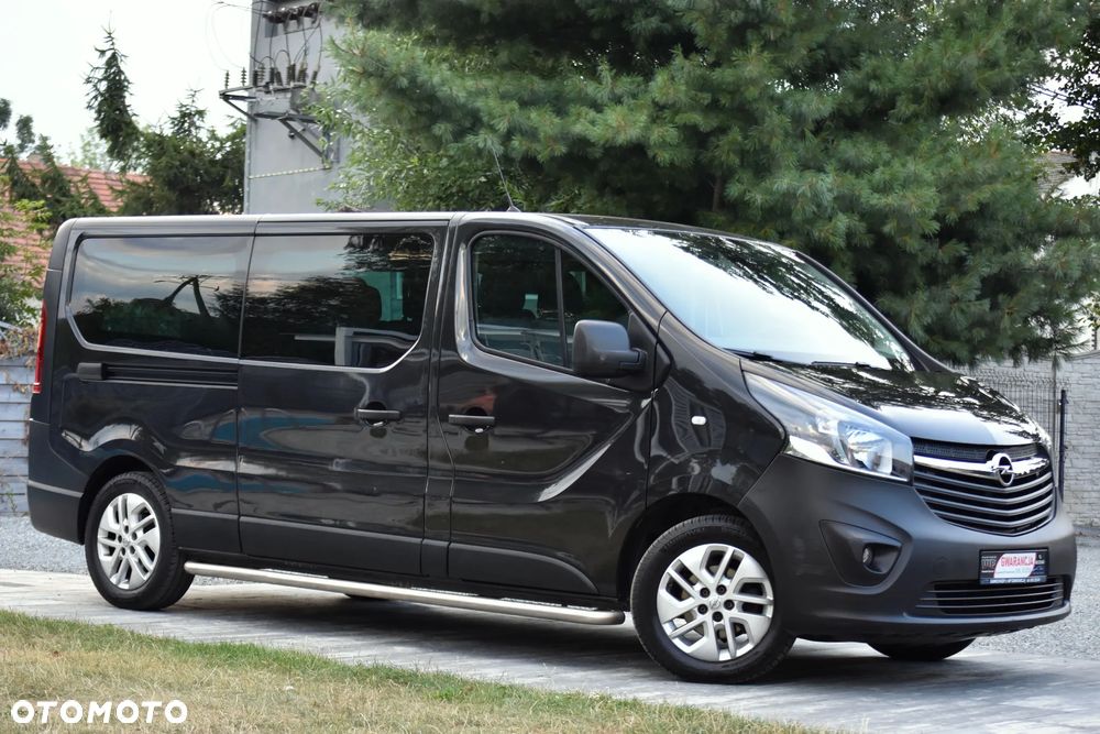 Opel Vivaro - 10