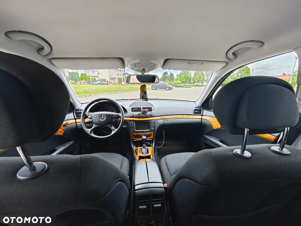 Mercedes-Benz Klasa E 320 CDI Elegance - 12