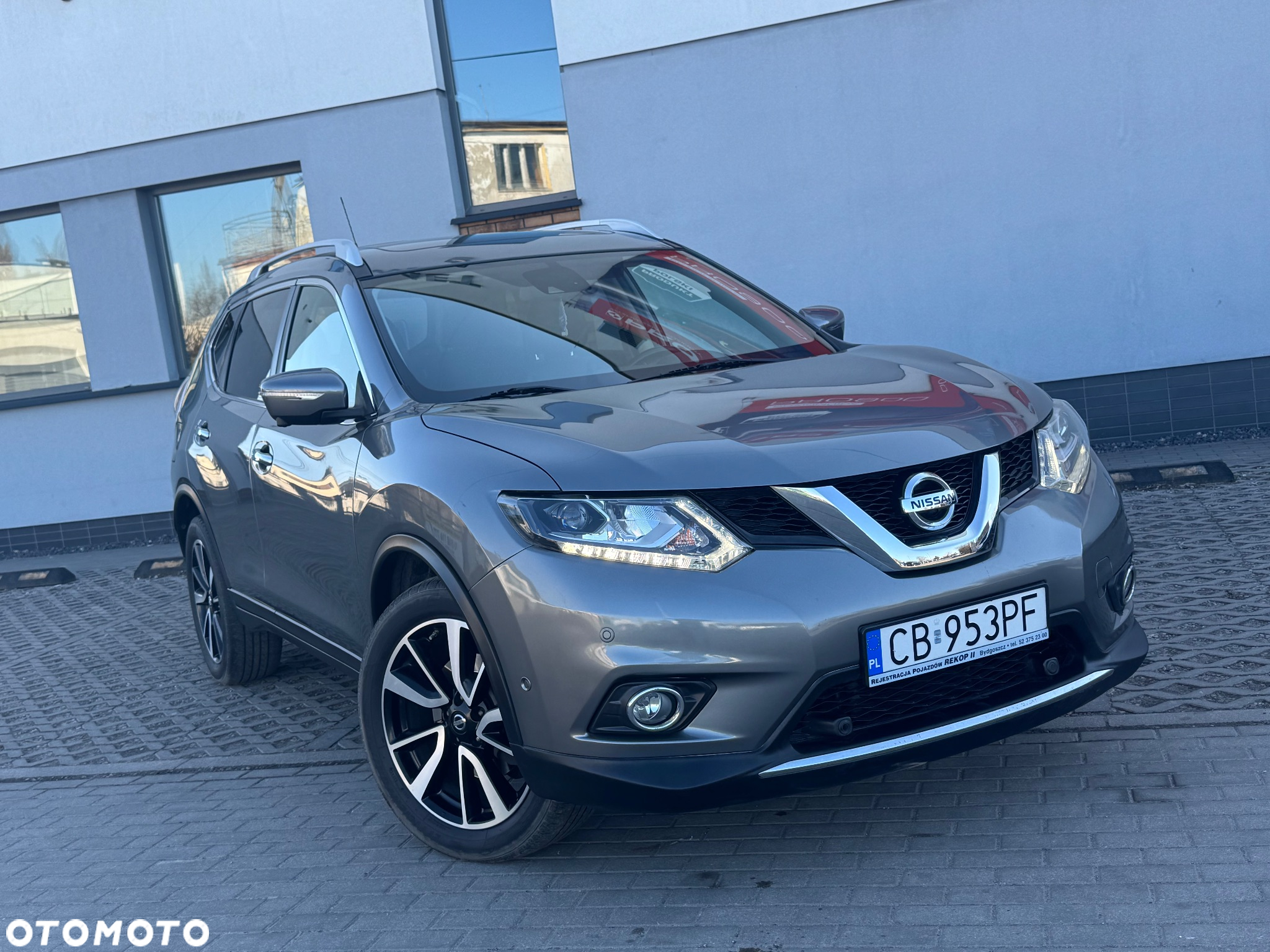 Nissan X-Trail 1.6 DCi N-Connecta 2WD Xtronic 7os - 14