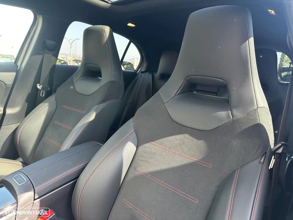 Mercedes-Benz A 250 e 8G-DCT AMG Line Advanced Plus - 29