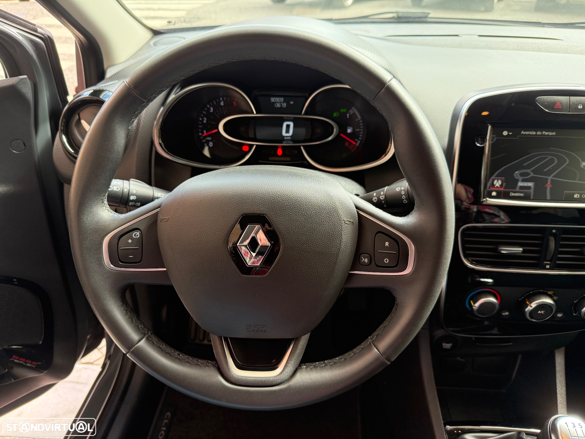Renault Clio Sport Tourer 1.5 dCi Limited EDition - 24