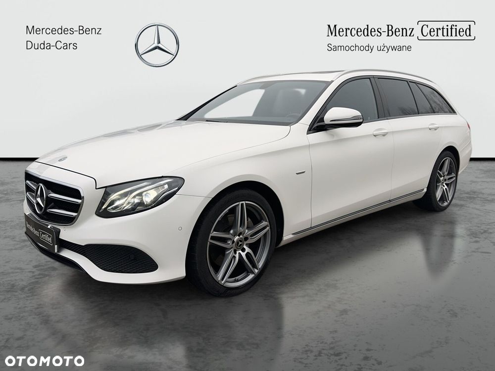 Mercedes-Benz Klasa E 200 4-Matic 9G-TRONIC - 2