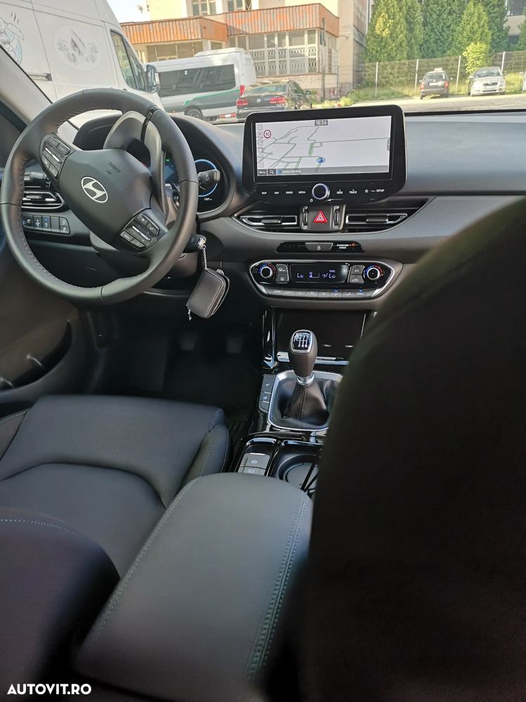 Hyundai i30 1.5 96CP M/T Highway - 5