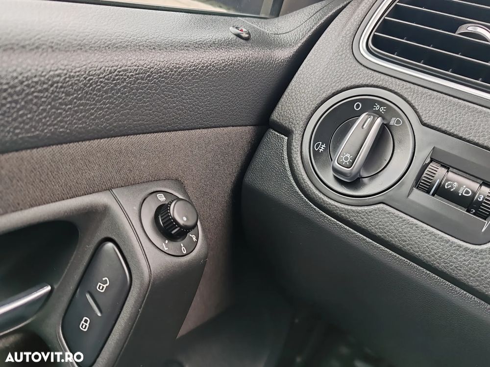 Volkswagen Polo - 10
