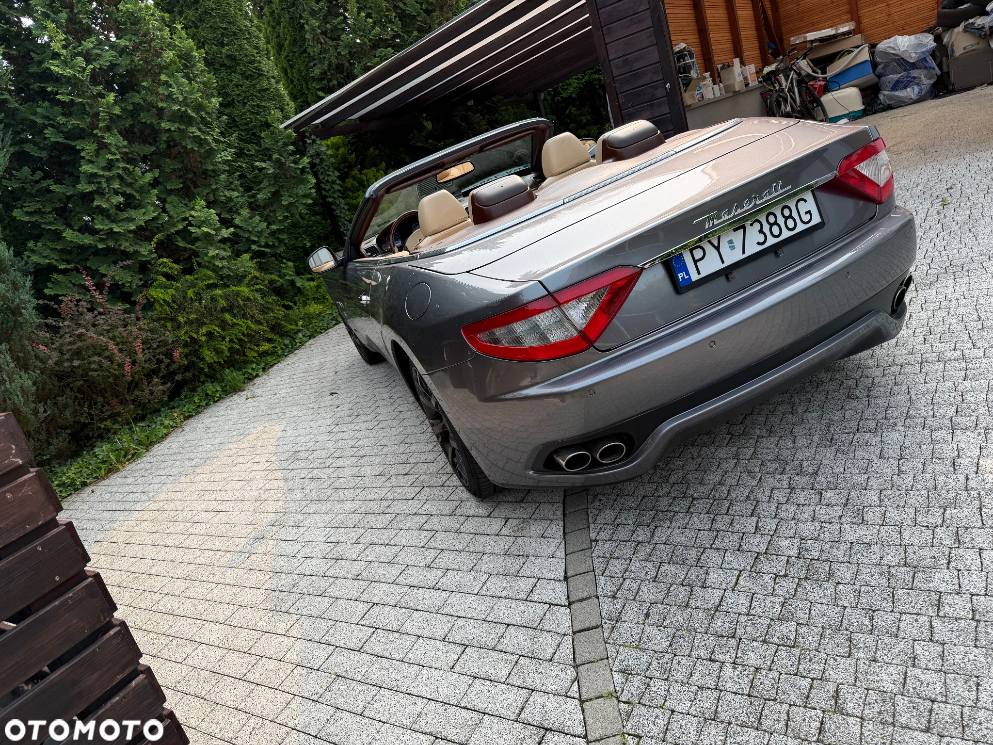 Maserati GranCabrio Sport - 13