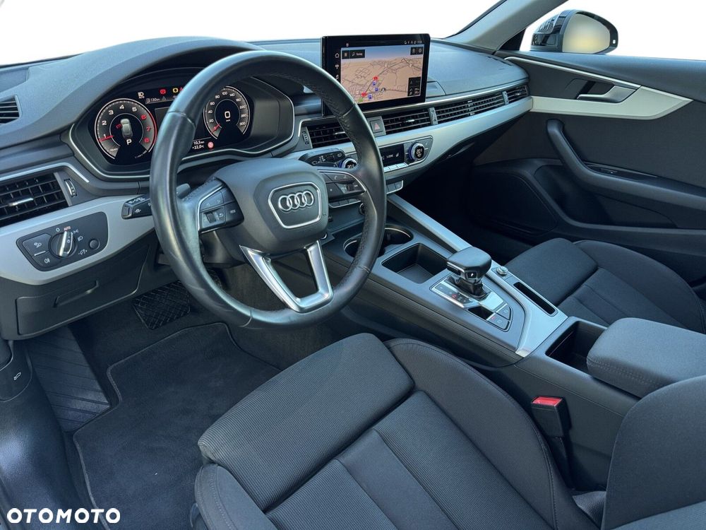 Audi A4 Avant 2022
