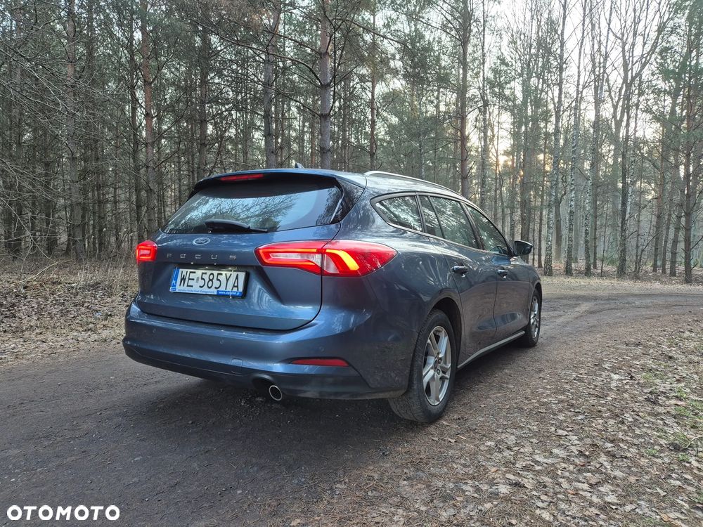 Ford Focus 1.5 TDCi Trend - 6