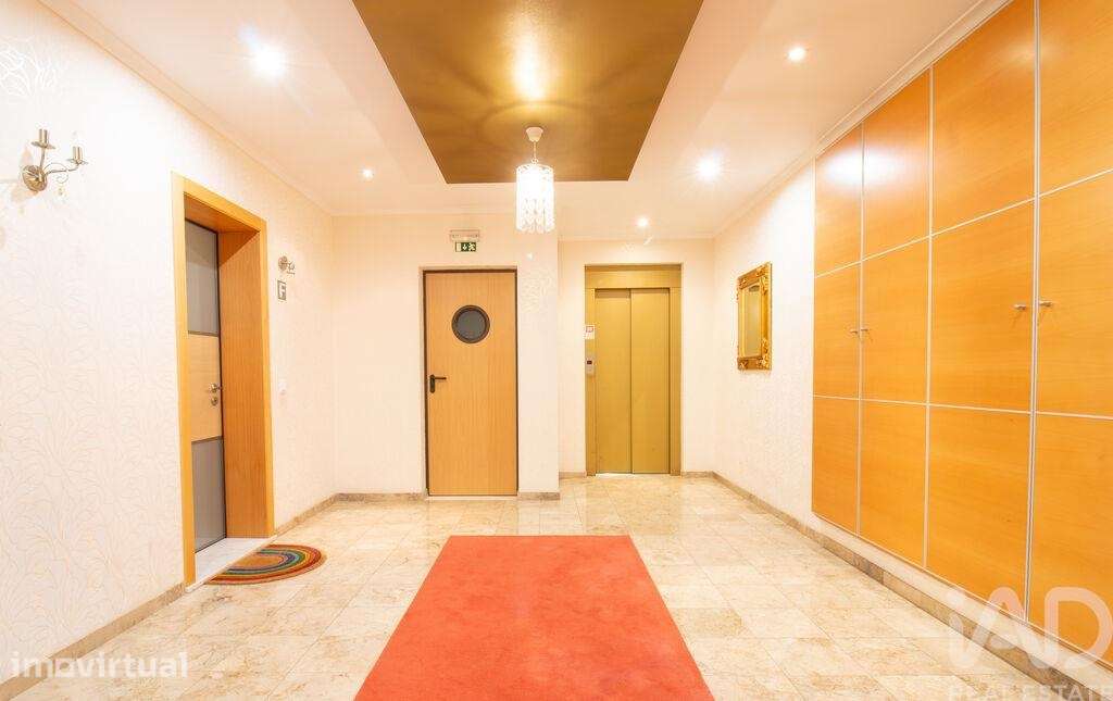 Apartamento T2 em Cadaval e Pêro Moniz de 153 m2 - Grande imagem: 2/31