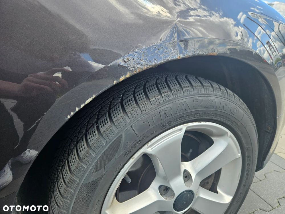 Volkswagen Passat 2.0 TDI DPF Highline - 9