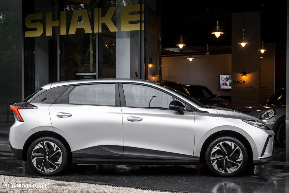 MG MG4 4 Standard - 5