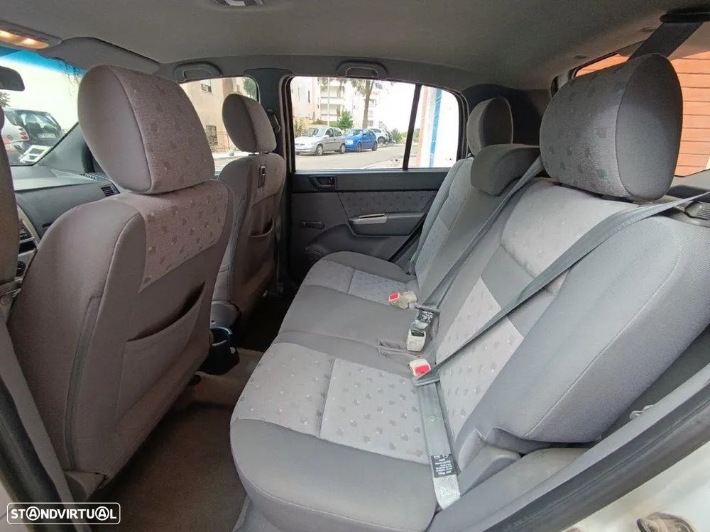 Hyundai Getz 1.1 Active - 13