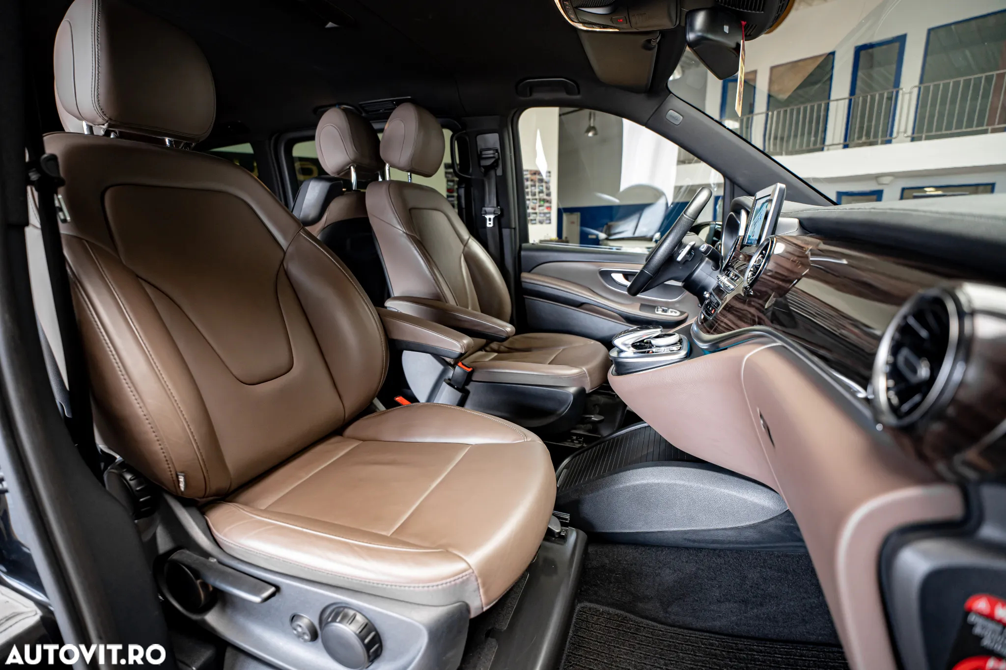 Mercedes-Benz V 250 d Combi Extra-lung 190 CP RWD 9AT Avantgarde - 5