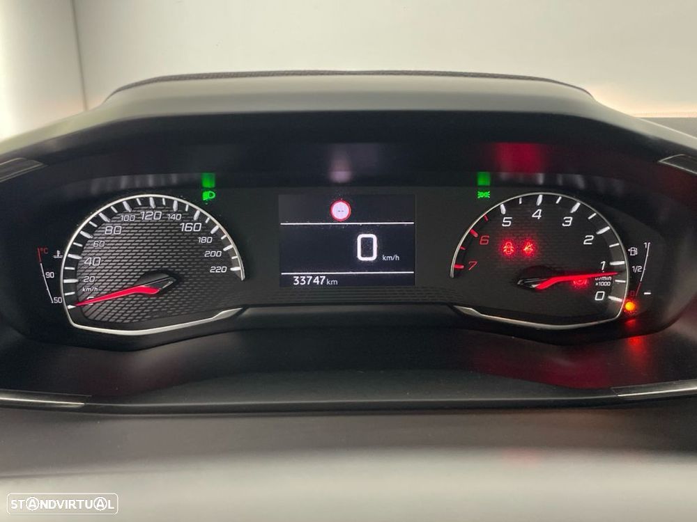Peugeot 2008 1.2 PureTech Active - 9