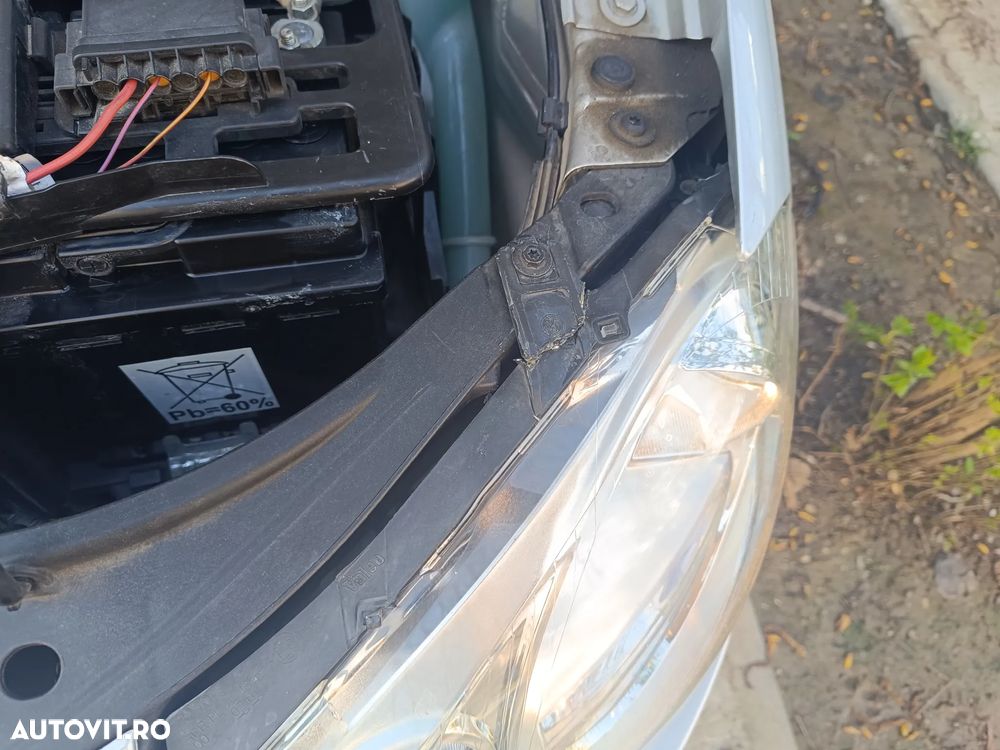 Volkswagen Polo - 11