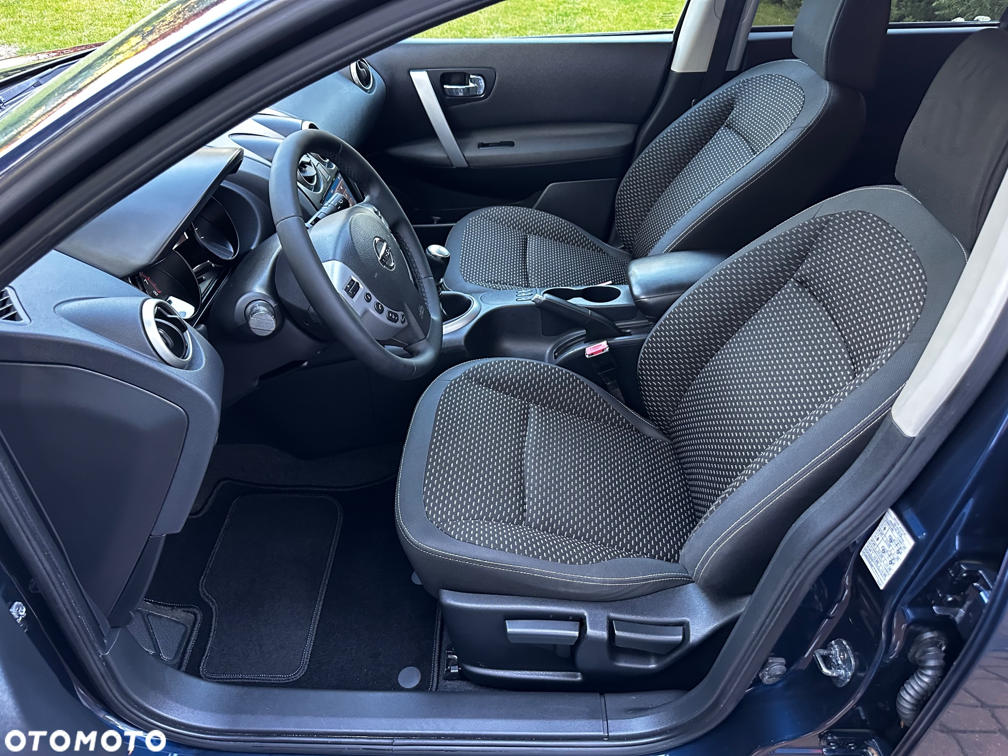 Nissan Qashqai 2.0 visia - 22
