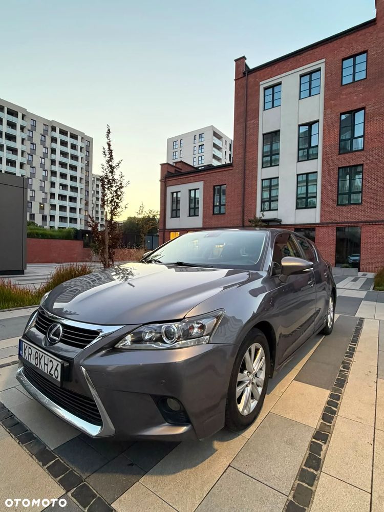 Lexus CT 200h Elite EU6 - 1