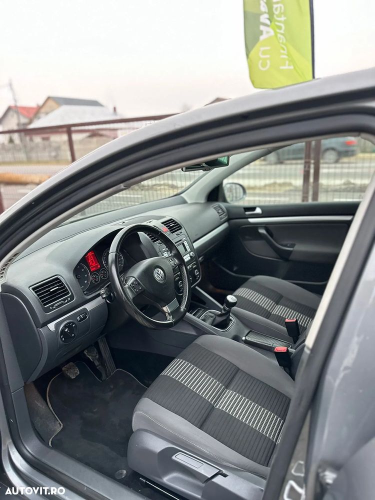 Volkswagen Golf 1.6 United - 9