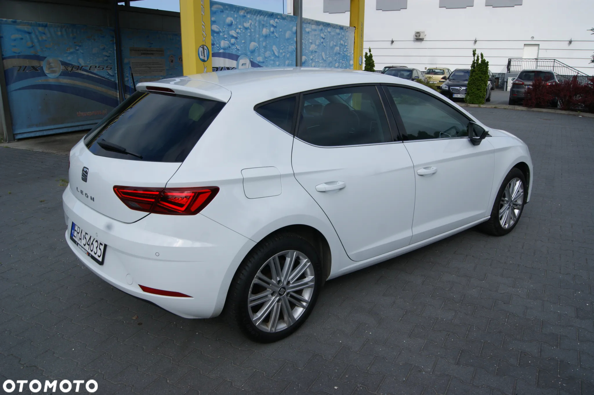Seat Leon 1.5 TSI ACT OPF Xcellence Plus - 24