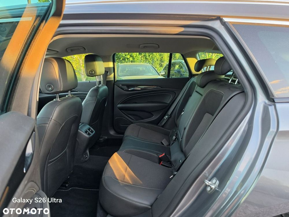 Opel Insignia - 28