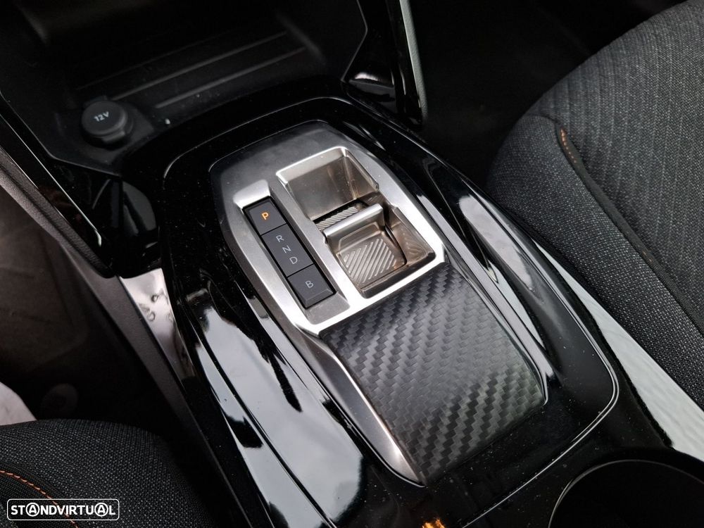 Peugeot e-2008 54 kWh Style - 18