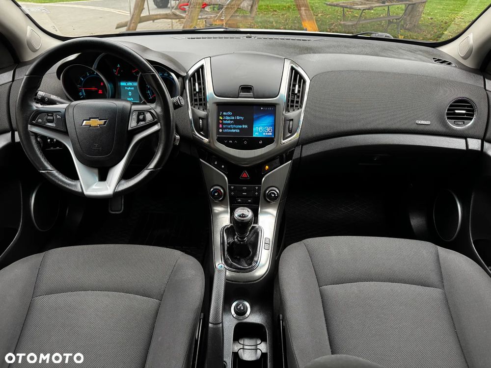 Chevrolet Cruze 1.4 T LT+ - 15