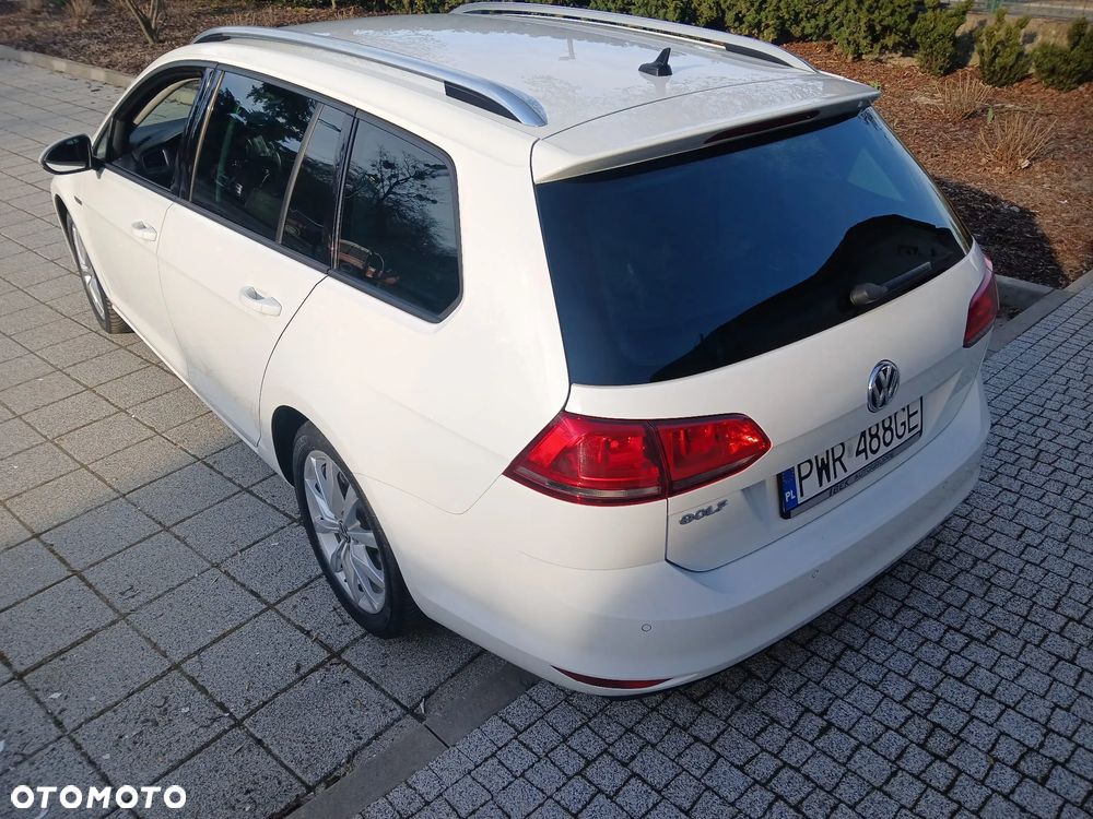 Volkswagen Golf 1.6 TDI BlueMotion Technology Lounge - 26