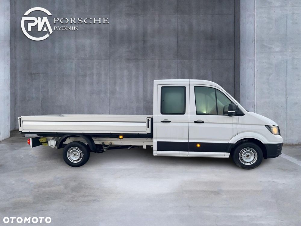 Volkswagen Crafter 35 Skrzyniowy z podwójną kabiną silnik: 2,0 l EU6 SCR 177 KM / skrzynia biegów: 4MOTION automatyczna 8-biegowa rozstaw osi: 4490 mm - 4