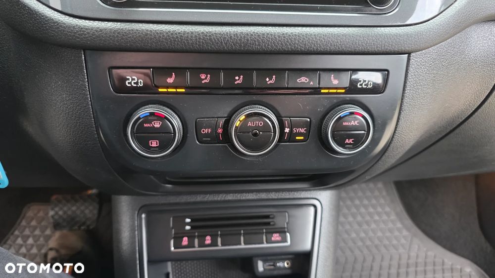 Volkswagen Tiguan 2.0 TDI SCR 4MOTION BlueMotion Technology DSG Track & Style - 28