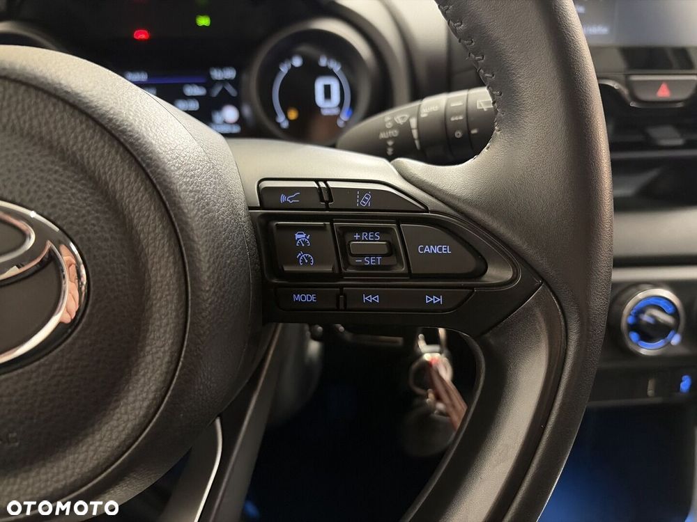 Toyota Yaris - 15