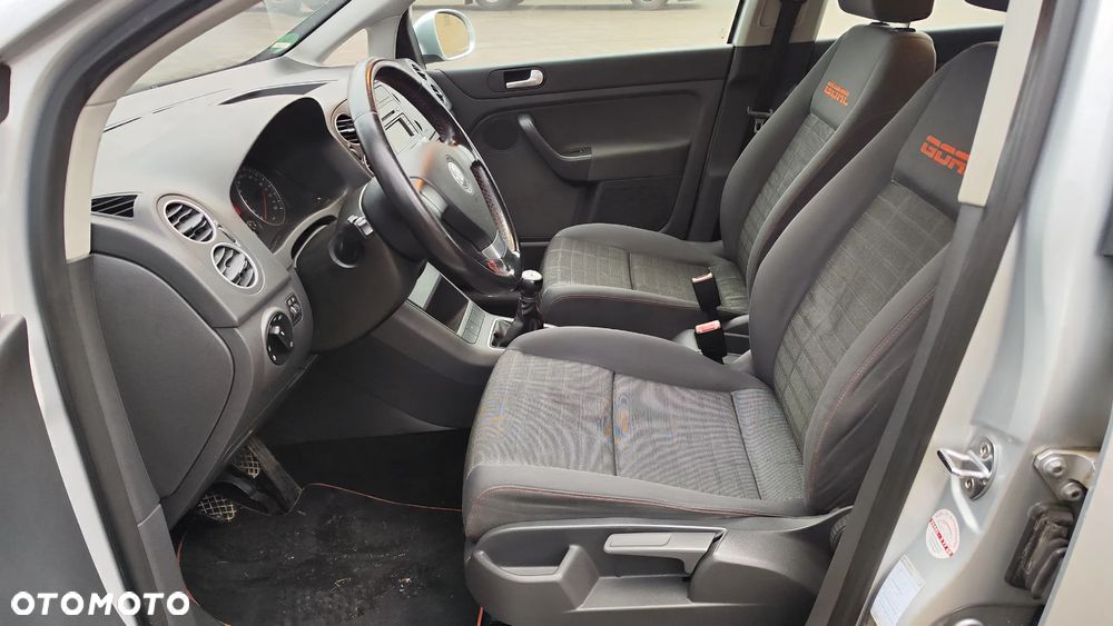 Volkswagen Golf Plus 1.6 Goal - 17