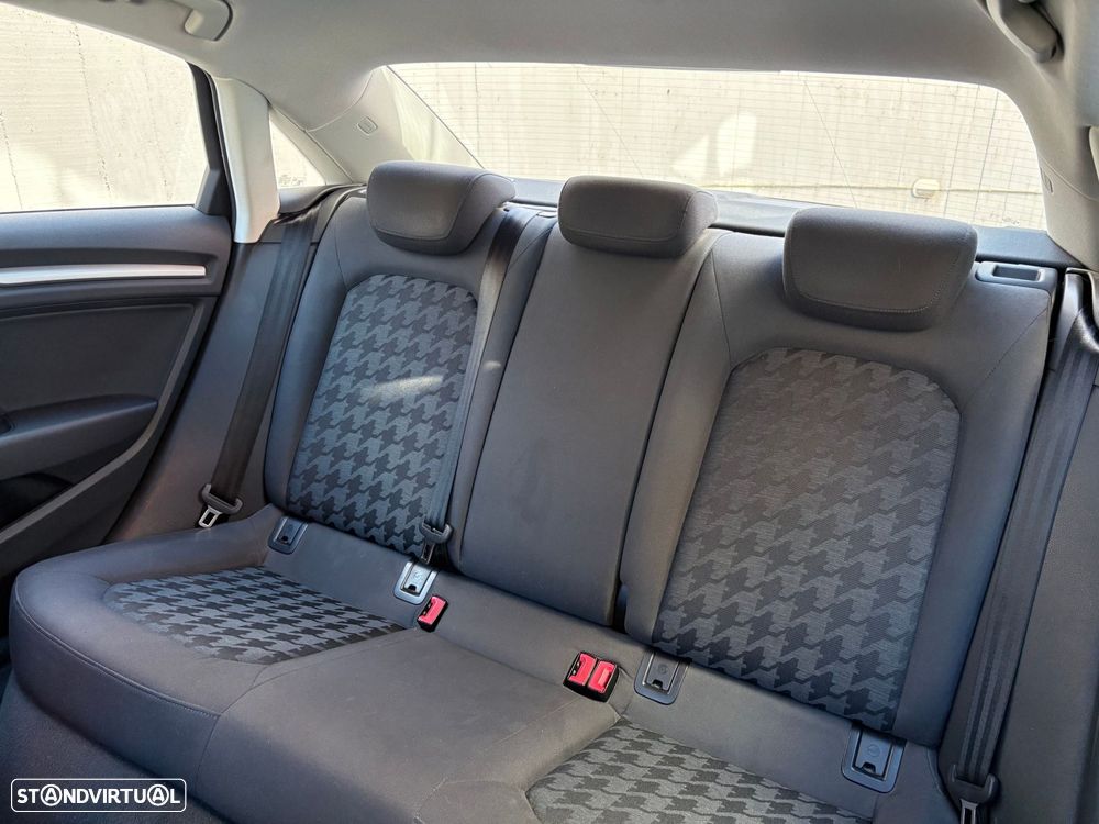 Audi A3 Limousine 1.6 TDI Advance - 47