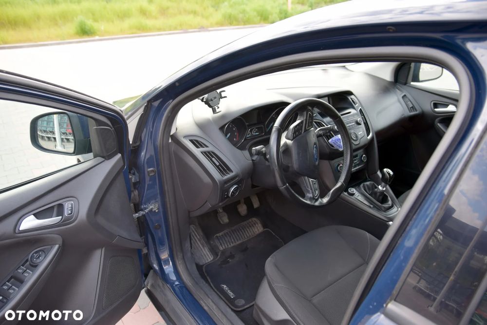 Ford Focus 1.5 EcoBoost Trend ASS - 23