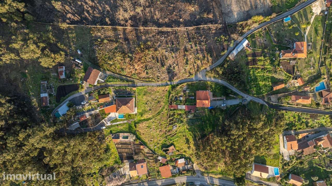 Terreno com 2.630 m2 e PIP aprovado para construção de moradia na Fach - Grande imagem: 2/14